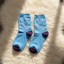 Premium Soft Light Socks (1 Pair / Medium) - justgrabit.in | Just Grab It