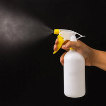 Floral Printed Plastic Spray Bottle (500 ML) - Justgrabit Inc.