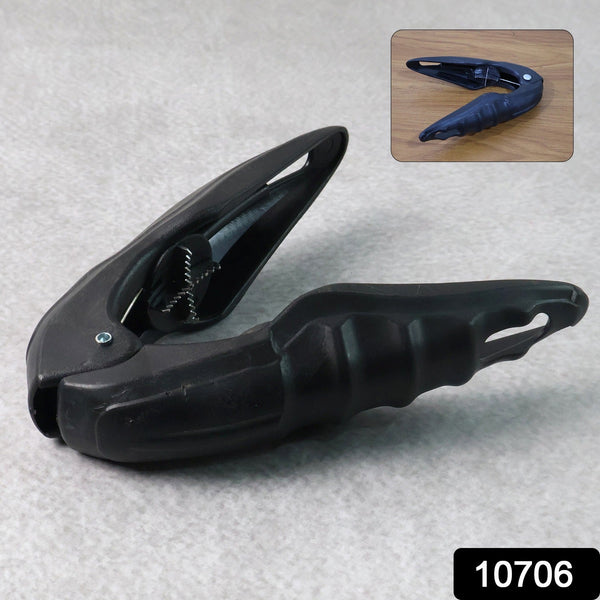 Multipurpose Walnuts and Seafood Cracker Tool - (1 Pc) - justgrabit.in | Just Grab It