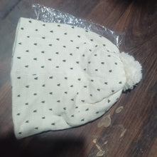 Big Soft Winter Cap, Woolen Inside Fur Beanie Cap (1 Pc / Mix Design & Color) - justgrabit.in | Just Grab It