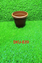Garden Heavy Plastic Planter Pot / Gamla 6 inch (Brown, Pack of 1, Small) - Justgrabit Inc.