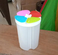 Kitchen Storage - Transparent Sealed Cans / Jars / Storage Box 4 Section - Justgrabit Inc.
