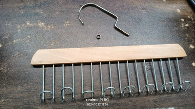 Space Saving 8 Hooks Wooden Hangers (1 Pc) - justgrabit.in | Just Grab It