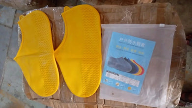 Non - Slip Silicone Rain Reusable Anti skid Waterproof Fordable Boot Shoe Cover ( Large ) - Justgrabit Inc.