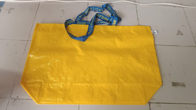 Plastic Eco - Friendly Large Shopping Tote Bag 62x44cm (Mixcolor & 1 Pc) - justgrabit.in | Just Grab It