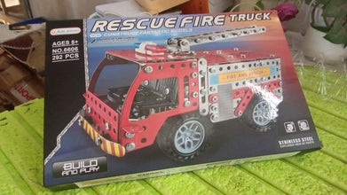 Metal DIY Fire Truck Building Blocks Kids (Fire Truck / 292pcs of truck tool / 1 Set) - justgrabit.in | Just Grab It