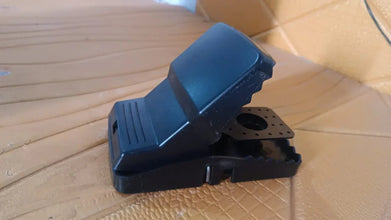Big Mouse trap with extremely highly sensitive trigger mechanism (1 Pc) - Justgrabit Inc.