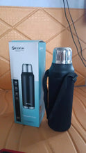 Stainless Steel Vacuum Water Bottle – Hot & Cold Insulated Flask (1000 ML Approx) - Justgrabit Inc.