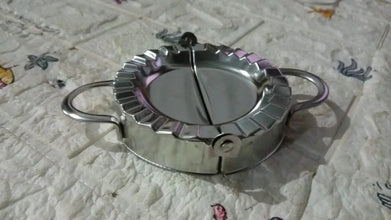 Stainless Steel Dumpling Maker: Easy & Reliable Dumplings Every Time (1 Pc) - Justgrabit Inc.