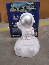 Mobile Holder Astronaut Phone Stand Planet Creative Fun 3D Design (1 Pc / Mix Design) - justgrabit.in | Just Grab It