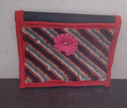 Foldable Hanging Organizer with 3 Pockets - Wall Hanging Letter Holder - Justgrabit Inc.