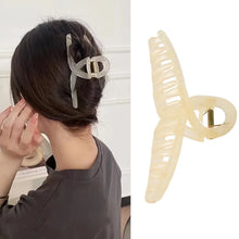 Big Plastic Hair Claw Clips Strong Clips (1 Pc / Mix Color), Hair accessories - Justgrabit Inc.