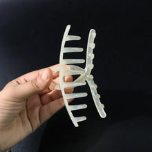 Big Plastic Hair Claw Clips Strong Clips (1 Pc / Mix Color), Hair accessories - Justgrabit Inc.