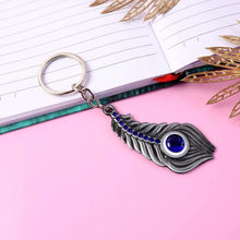 Elegant Metal Peacock Feather Keychain (1 Pc) - justgrabit.in | Just Grab It